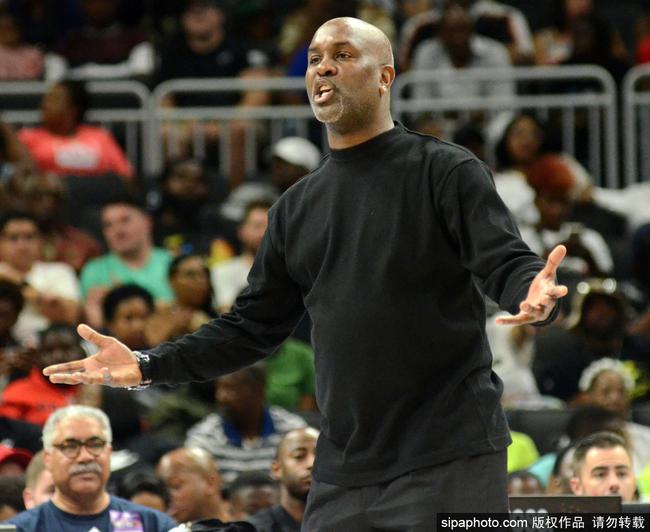 登贝莱自出 登贝莱自出