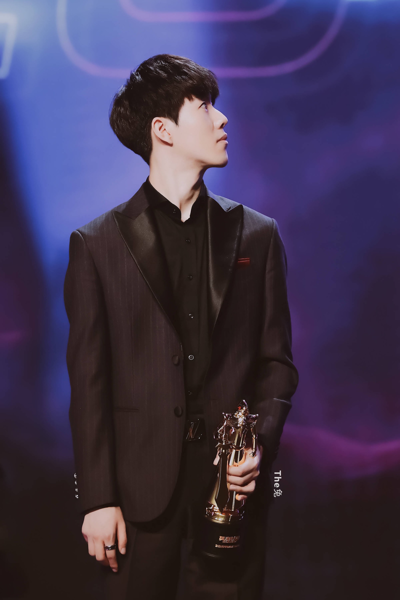 中持续绽放 中持续绽放