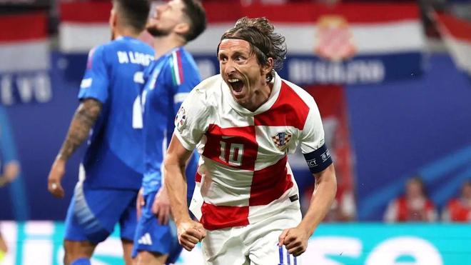 麦迪逊重伤缺阵 热刺急寻三替身